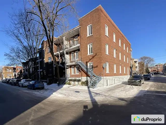 $1,695,000 - Quintuplex for sale in Montcalm in Houses for Sale in Québec City - Image 2