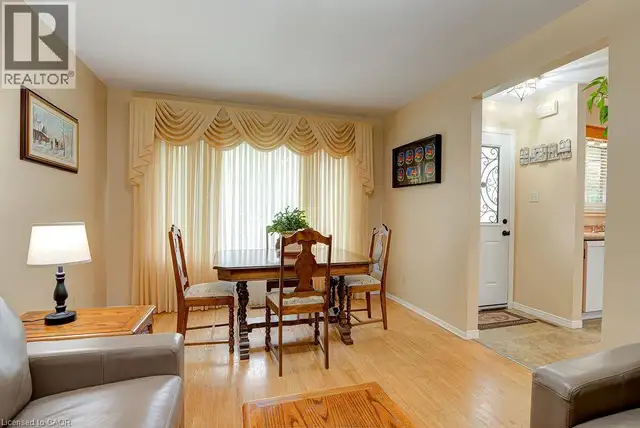 210 SHELLEY Drive Kitchener, Ontario in Houses for Sale in Kitchener / Waterloo - Image 11