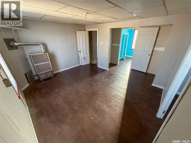 121 1st AVENUE W Shaunavon, Saskatchewan in Houses for Sale in Swift Current - Image 20