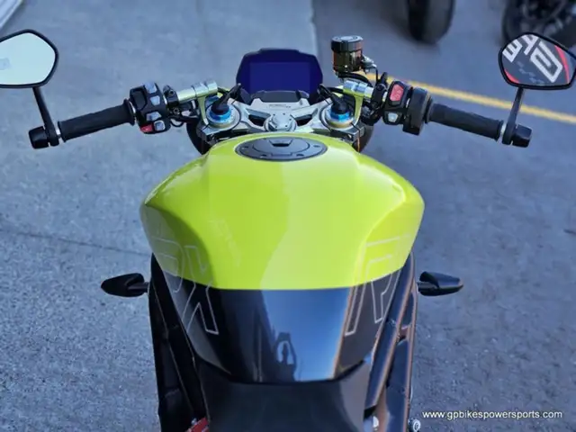 2026 Triumph Speed Triple 1200 RX in Sport Bikes in Oshawa / Durham Region - Image 12