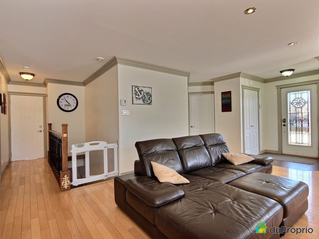 $755,000 - Intergenerational in Beauharnois (Maple Grove) — photo 3
