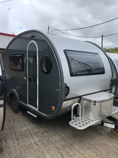 Just Arrived! We can Deliver! Weighs in at only 2929 dry weight and is fully loaded boondock with ex...