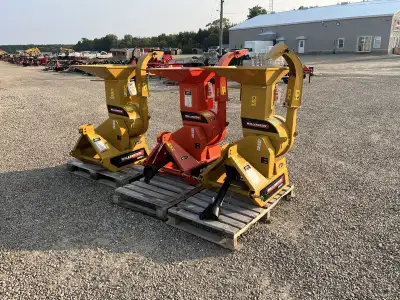 Iron Inventory Inc! Wallenstein BXM32 chipper shredder DEMO UNUSED 3" chip capacity 1" shredding cap...