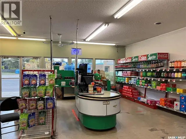 116 Mountain STREET Strasbourg, Saskatchewan in Commercial & Office Space for Sale in Regina - Image 4