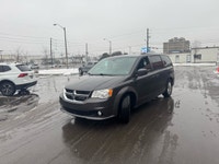 MINIVAN ........ SXT PREMIUM PLUS PACKAGE ........ 7 PASSENGERS WITH STOW&GO SEATING ......... AUTOM... (image 2)