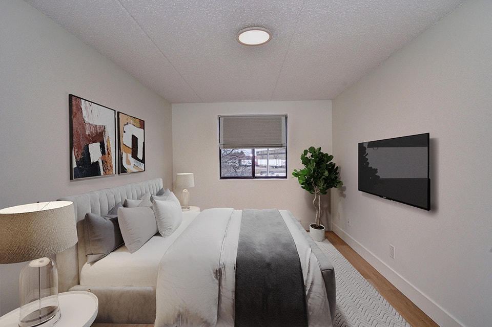 Spacious 2-Bed in North Waterloo –get First month rent free 5
