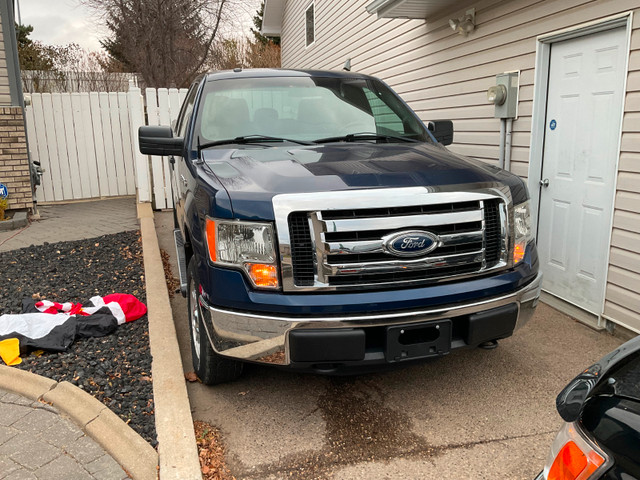 2012 f150 XLT in Cars & Trucks in Medicine Hat - Image 2