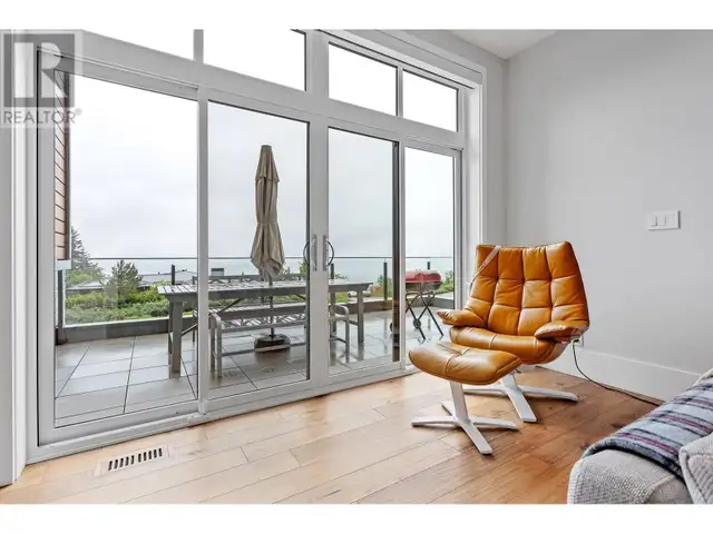 2823 CHIPPENDALE ROAD West Vancouver, British Columbia in Condos for Sale in Downtown-West End - Image 14