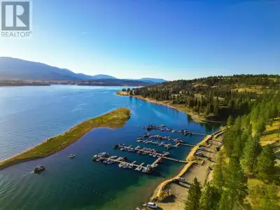 This 89.8 acre RV resort and marina is located on Lake Koocanusa, just 25 minutes from the USA borde...