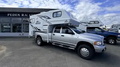 ****TRUCKS SHOWN IN THE PICTURES ARE NOT FOR SALE**** ***This unit has the Quicksilver leather with...