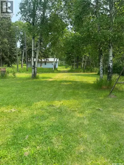 Welcome to 4 season living at Crystal Lake! A great opportunity to enjoy lake life with space, priva...