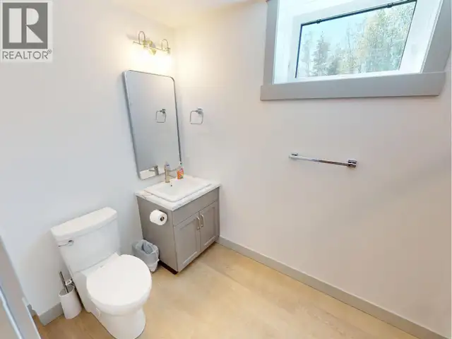 2530 FORD ROAD Smithers, British Columbia in Houses for Sale in Smithers - Image 19