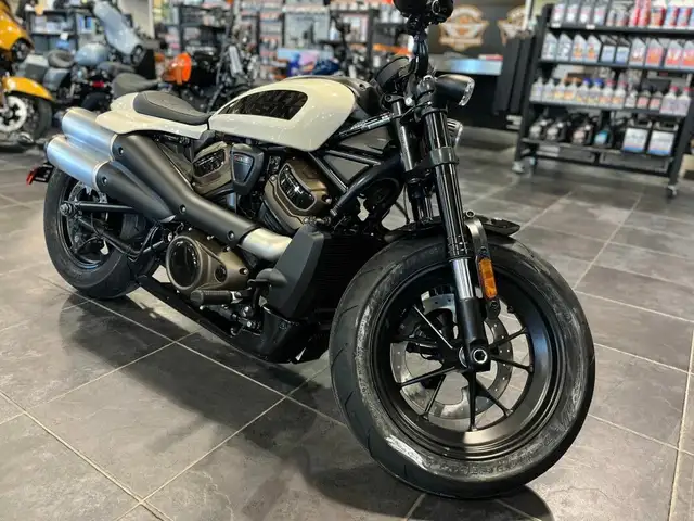 2023 Harley-Davidson Sportster S in Sport Bikes in Sudbury - Image 6