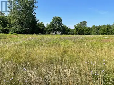 Exceptional development opportunity combining small-town appeal with seamless urban proximity. This...