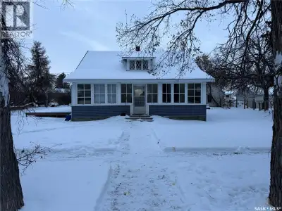 Welcome to this 2-bedroom, 1-bath home located in the quiet community of Conquest, SK. This property...