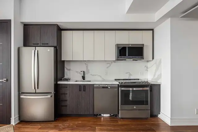 Experience Spacious Comfort: Elegant 2-Beds Apt in Ottawa in Long Term Rentals in Ottawa - Image 6