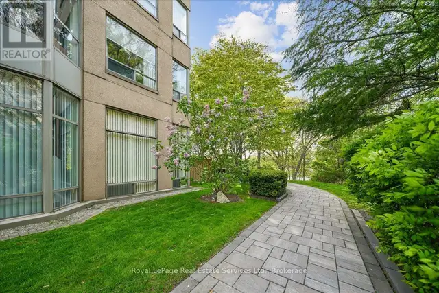 405 - 2511 LAKESHORE ROAD W Oakville (BR Bronte), Ontario in Condos for Sale in Oakville / Halton Region - Image 36