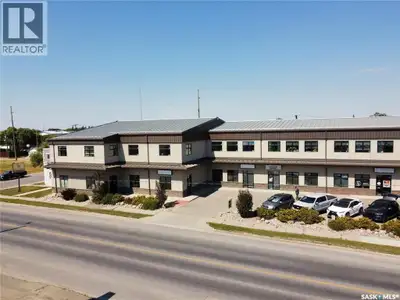 Prime Commercial Opportunity – Versatile Space with Strong Investment Potential and on Regina's one...