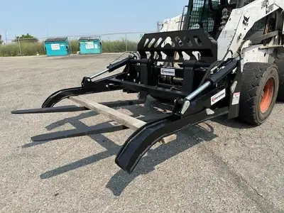 CANADIAN MADE, CAN SECURE ON SMALL PIECE OF PIPE THE FORKS WITH UNIQUE PIVOT ARM, 6000 LB RATING, 48...