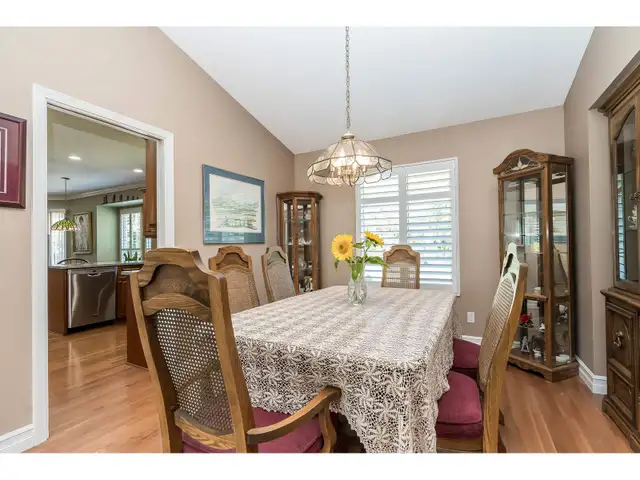 15475 KILMORE COURT Surrey, British Columbia in Houses for Sale in Delta/Surrey/Langley - Image 16