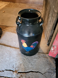 Decorative Milk Can Rooster