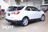 10-way power adjustable front seats with two memory settings, heated and ventilated front seats, hea... (image 4)