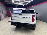 Introducing the 2024 Chevrolet Silverado 1500 ZR2 Crew Cab Short Box 4-Wheel Drive in brilliant whit... (image 6)