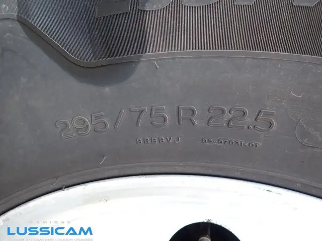 2020 Kenworth T680 in Heavy Equipment in Longueuil / South Shore - Image 43