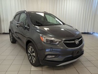 This 2018 Buick Encore Essence is a smart fit for daily driving in Dartmouth. Its compact SUV size m... (image 1)