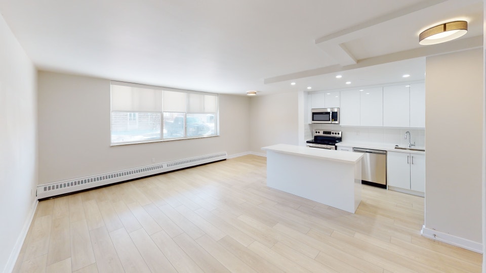 Apartment for Rent at Riverview Apartments, Toronto 3