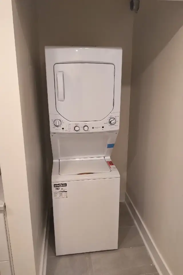 1 Bedroom Apartment - 1 FREE MONTH63860083998851122