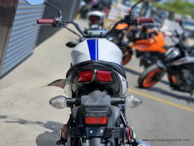 2017 Suzuki SV 650 ABS in Sport Bikes in Oshawa / Durham Region - Image 21