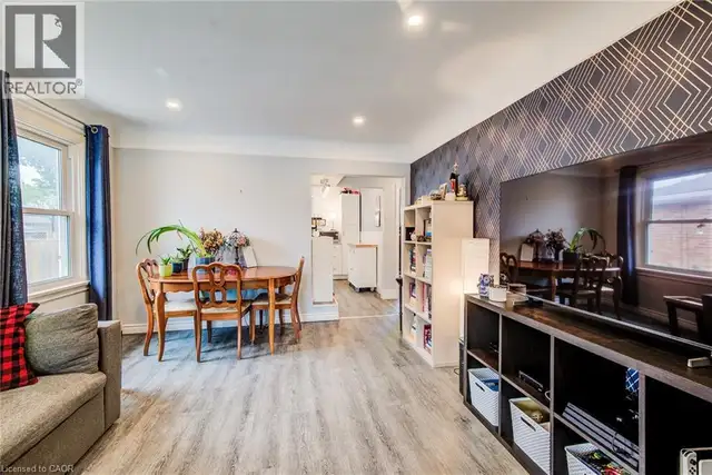 468 HIGHLAND Road E Kitchener, Ontario in Houses for Sale in Kitchener / Waterloo - Image 8