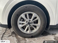 POWER SILIDING DOORS POWER SEAT REARVIEW CAMERA APPLE CAR PLAY ANDROID AUTO HEATED STEERING WHEEL Fu... (image 5)