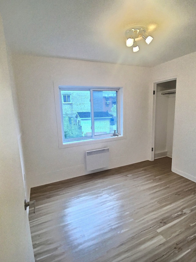 Superbe 5 1/2 rue Poncelet, Limoilou WIFI juin Locations longue durée