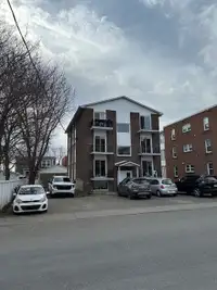 8 logements - 36, Holmes Drummondville