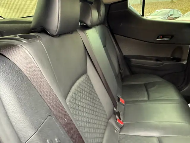 2020 Toyota C-HR Limited LIMITED| NO ACCIDENTS| LOW KM in Cars & Trucks in Markham / York Region - Image 41