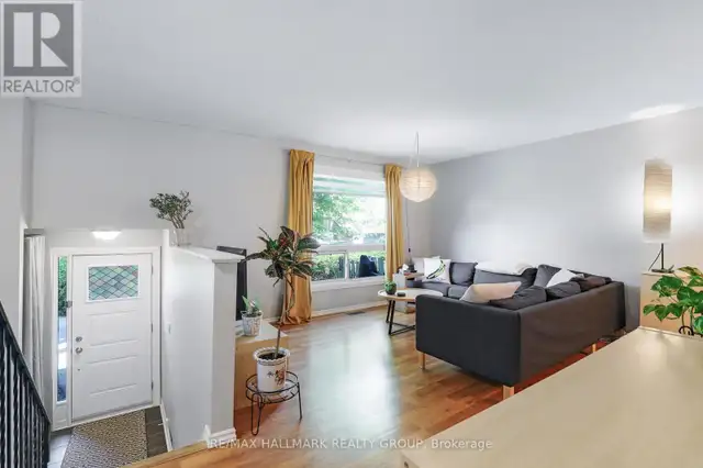 8 - 405 MONTFORT STREET Ottawa, Ontario62863761211266122