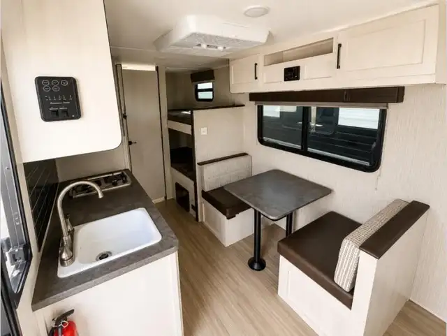 2022 Forest River RV Puma 16BHX in Travel Trailers & Campers in Woodstock - Image 3