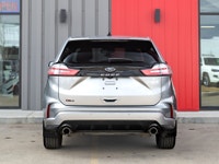 Carget Supercentre is proud to present this beautiful 2021 Ford Edge ST-Line! EXTERIOR: ICONIC SILVE... (image 6)