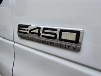 2022 Ford E-450 Cube 16 pieds 2x4 V8 7.3L -Location crédit bail disponible Financement Bancaire 1e 2... (image 8)
