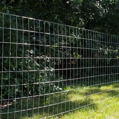 NEW 5 ft. x 100 ft. Welded Wire fencing features zinc-coated galvanized and welded steel for long-la...