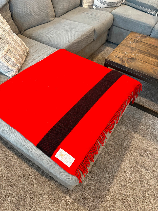 Hudson’s Bay Caribou Throw – 100% Wool | Made in England in Arts & Collectibles in Thunder Bay