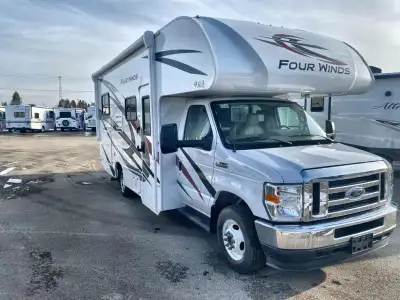 Thor Motor Coach Four Winds Class C gas motorhome 22E highlights: Queen Bed Cab Over Bunk USB Power...