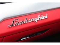 2020 LAMBORGHINI URUS - ''RARE FIND WHITE ON RED LEATHER INTERIOR'' !!! ''ONLY 62,000 KM'' , YES , O... (image 2)