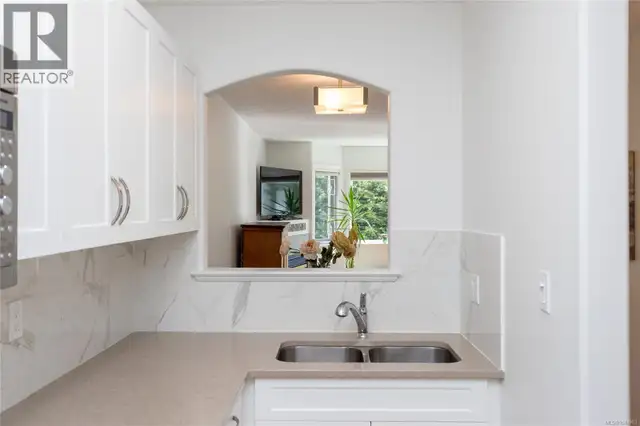 204 9725 Fourth St Sidney, British Columbia in Condos for Sale in Victoria - Image 11