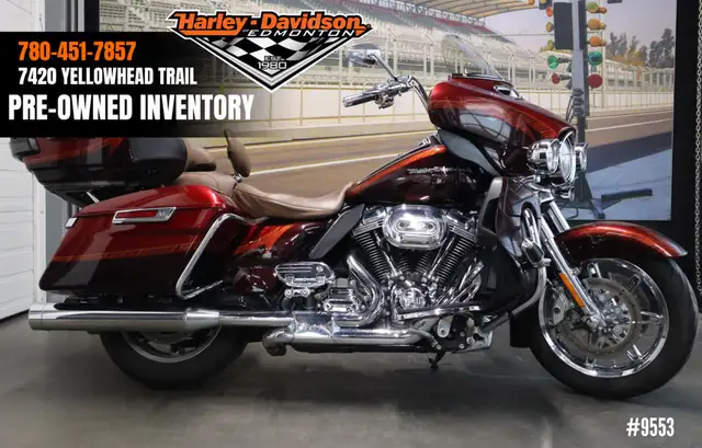 2014 Harley-Davidson FLHTKSE - CVO Limited in Sport Touring in Strathcona County - Image 2