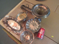 Plusieurs accessoires décoratifs métal vintage