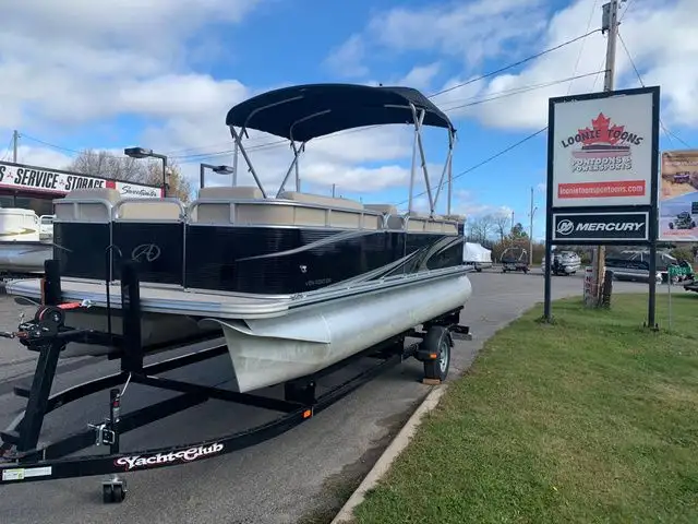 2019 Avalon Venture w/50HP Yamaha includes trailer! in Sport Touring in Sault Ste. Marie - Image 2
