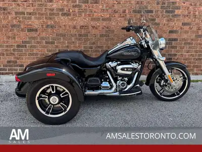 SUPER CLEAN 2019 HD Freewheeler, ONE owner trike with only 21,000 KM, 114ci Milwaukee-eight, 6-speed...